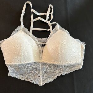 Elegant Lace Bralette in Cream